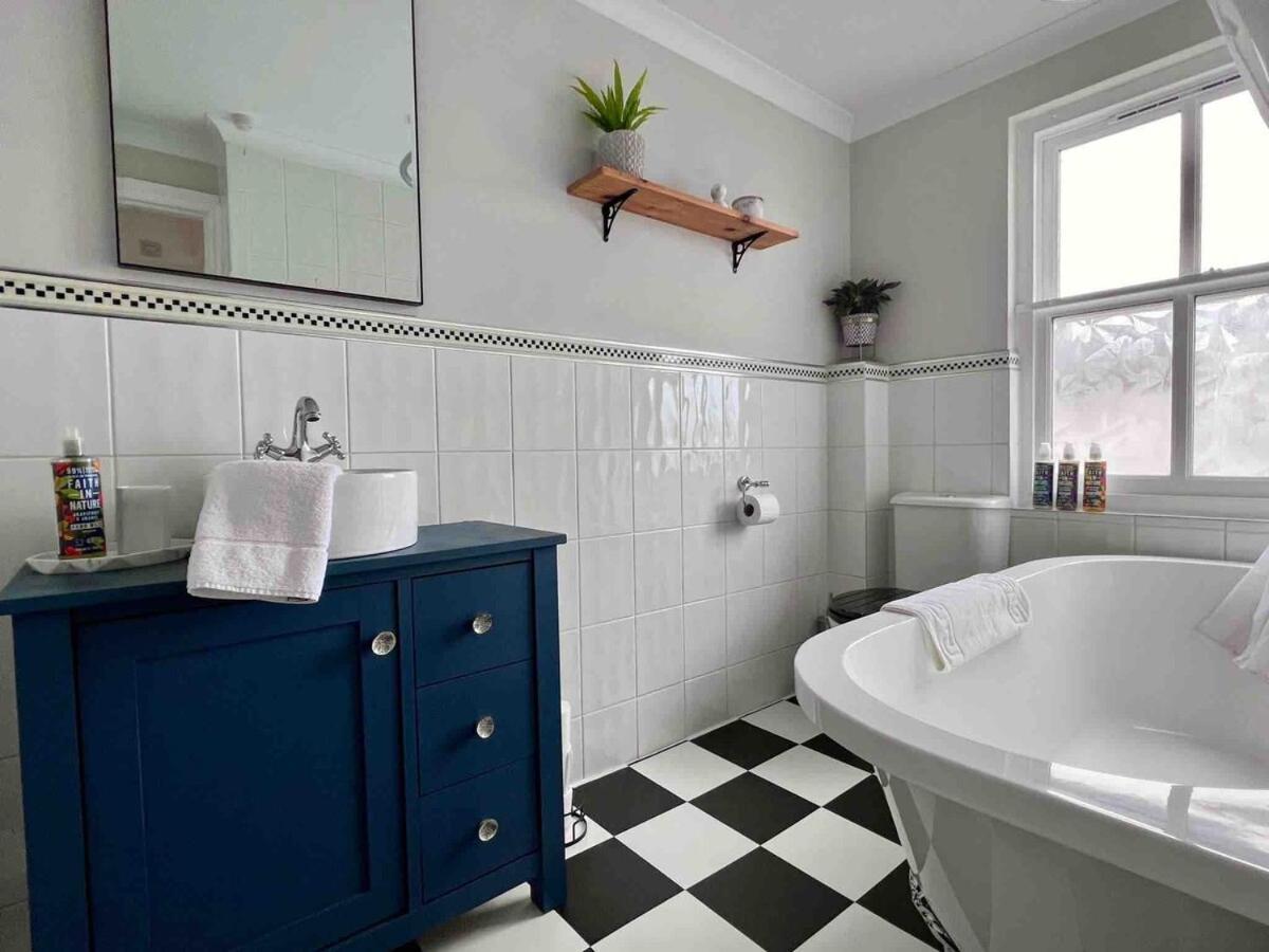 Cosy Georgian Cottage - Parking - Central Frome Exteriör bild